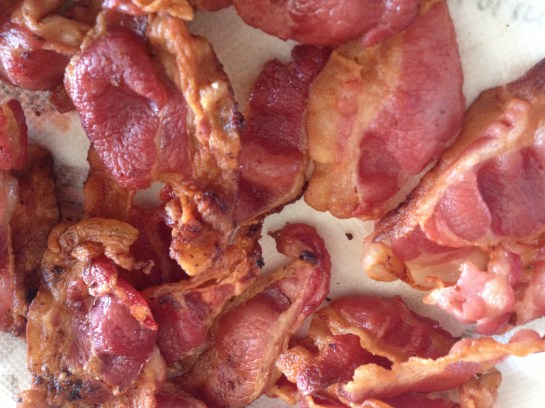 Olas & Chanclas | Pasta with Marinated Roasted Peppers and Bacon