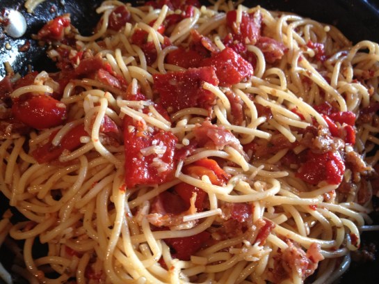 Olas & Chanclas | Pasta with Marinated Roasted Peppers and Bacon