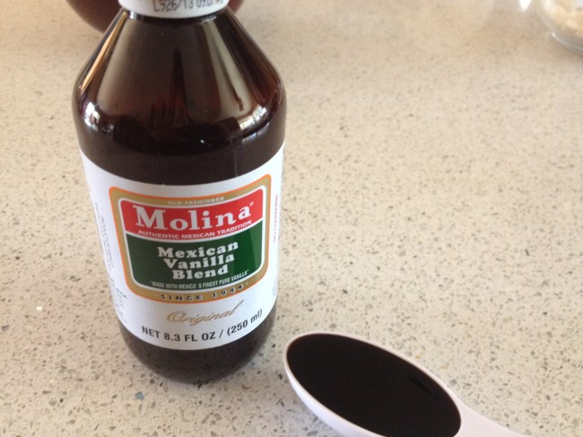 Olas & Chanclas | Giant Chocolate-Toffee Cookies