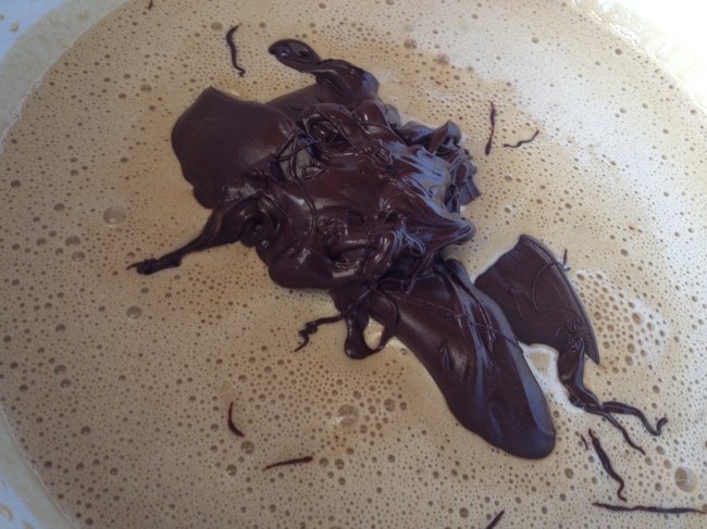 Olas & Chanclas | Giant Chocolate-Toffee Cookies